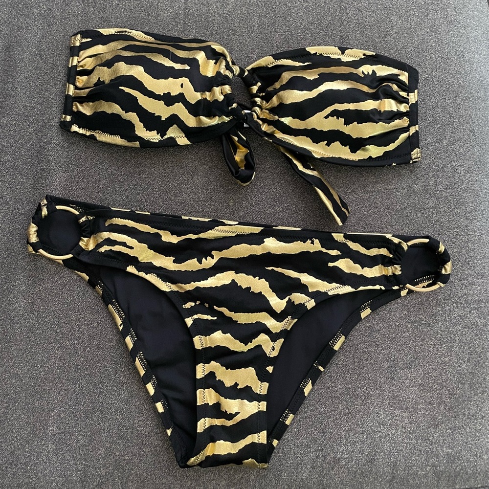NWOT VS PINK bikini size M